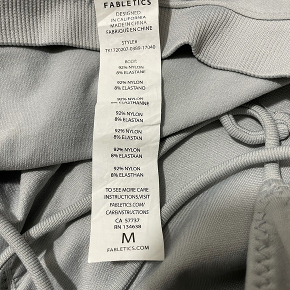 Fabletics tank top cross back straps size medium - Picture 8 of 8